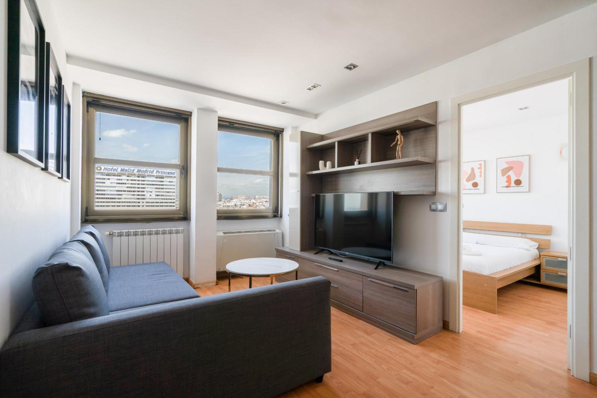 מדריד Apartamento En Plaza De Espana Alquiler Temporal מראה חיצוני תמונה